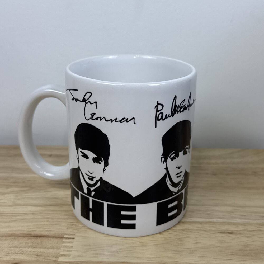 The Beatles Collectors Memorabilia 2009 Portrait & Signatures Mug